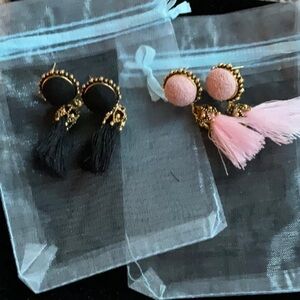 Set of 2 Vintage Tassel earrings
